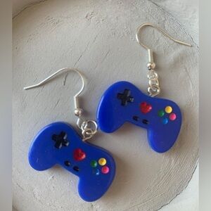 NWT - Video Game Controller 3D Resin Dangle Earrings Set w/ Heart - Blue